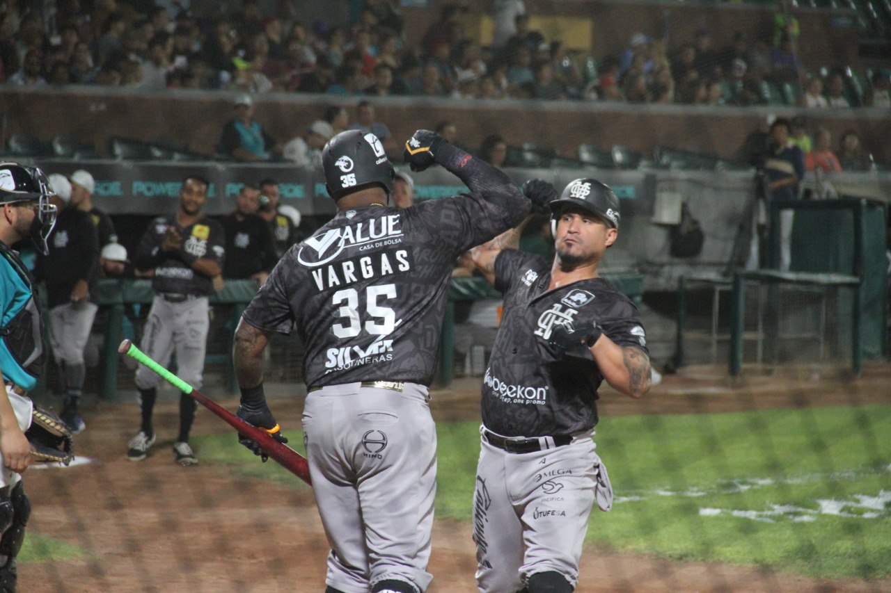 mariachis pierde con saltillo
