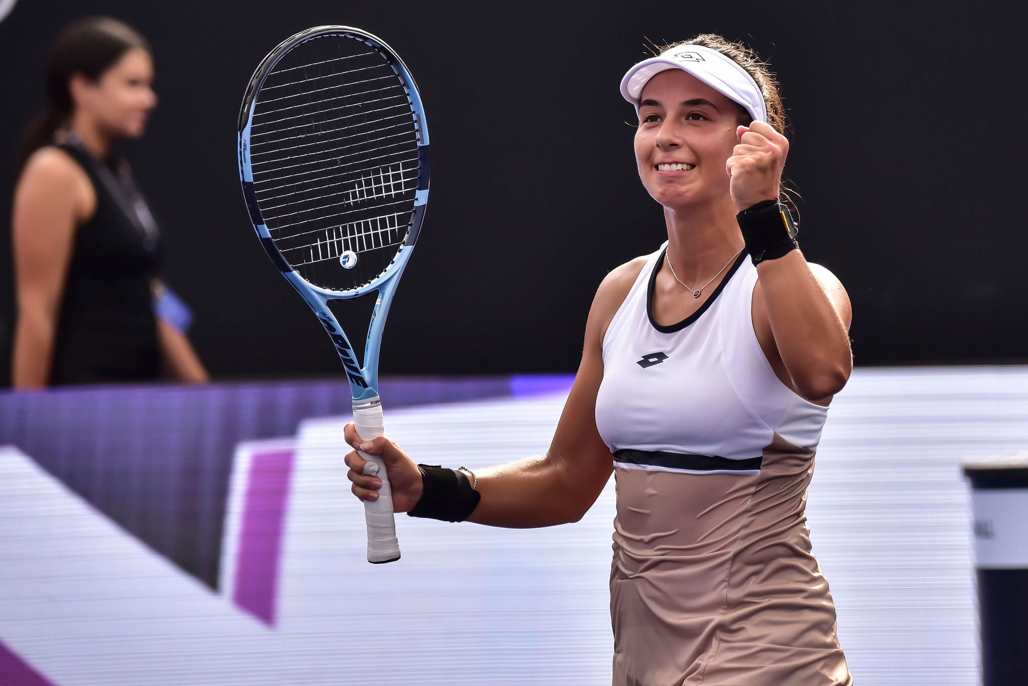 Lucrezia Stefanini elimina a Sloane Stephens en la primera ronda del GDL Open AKRON