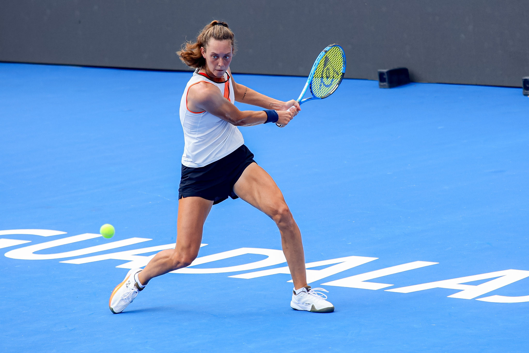 Vidmanova sorprende y elimina a Alycia Parks en la primera ronda del GDL Open AKRON 2025