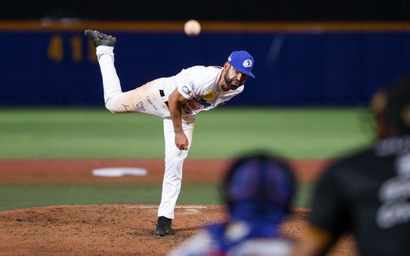 🏆 Charros toma ventaja 3-0 en la Serie tras dominar 8-1 a Laguna