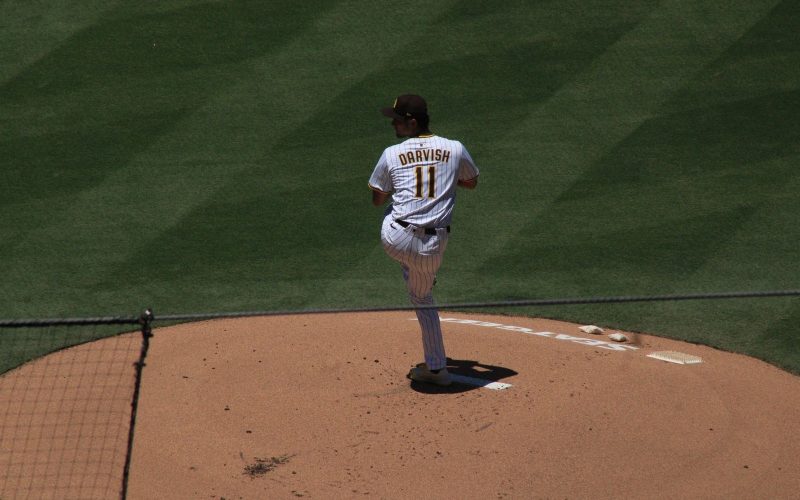 Gavin Sheets impulsa la 3er victoria sobre Nueva York en San Diego