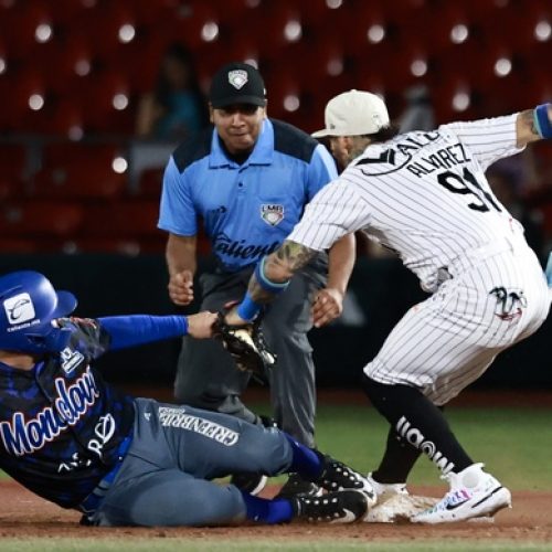 Mariachis se lleva la serie ante acereros de Monclova
