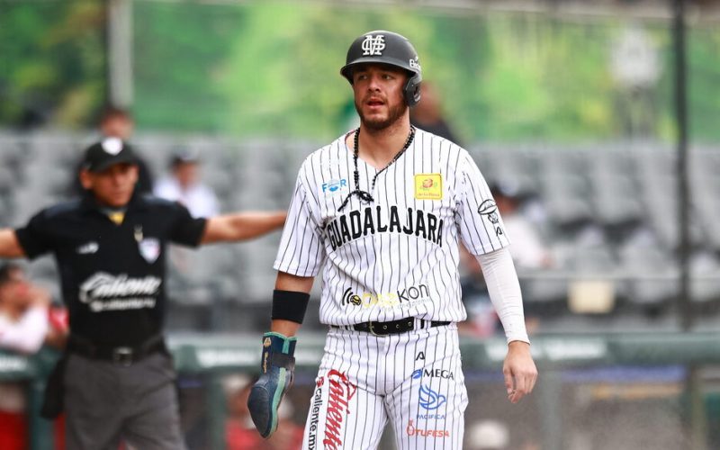 Mariachis barren en doble jornada ante el Águila