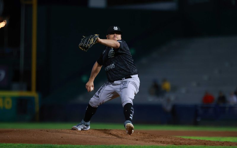 Mariachis ganan en noche de récord