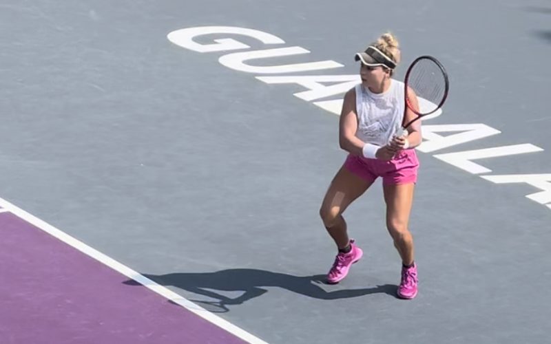 Cocciaretto le gana a Renata Zarazúa y la elimina del WTA 1000 en Guadalajara