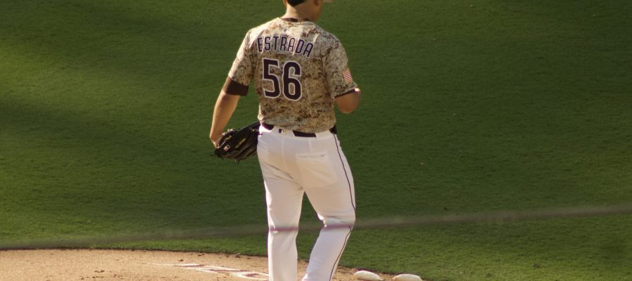 Los Padres le ganan a los Rangers en San Diego y cierran un gran 4 de Julio