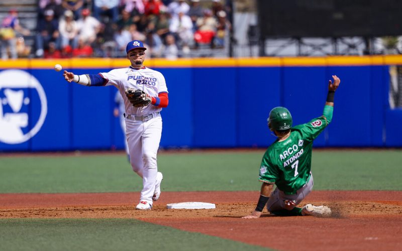 Cangrejeros dejan en el terreno a Tomateros en un dramático debut caribeño