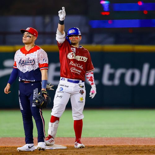 Charros se adelanta en la Serie Semifinal con triunfo en casa liderado por Ornelas