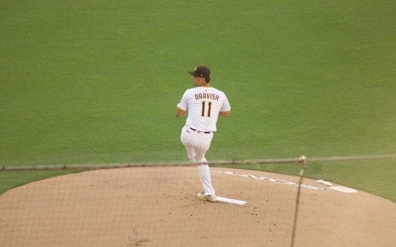 El regreso de Yu, los 2000 de Manny y la derrota de los Padres dejan sabor agridulce en la afición del Petco