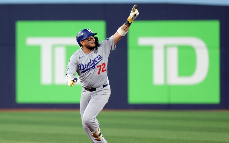 Dodgers retienen el título en dramático Juego 7 con HR clave de Rojas, Smith