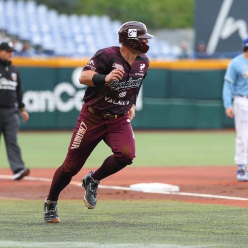 Charros cae 9-3 ante Algodoneros en J4; la lluvia y los jonrones reviven a Laguna en la Serie de Zona LMB